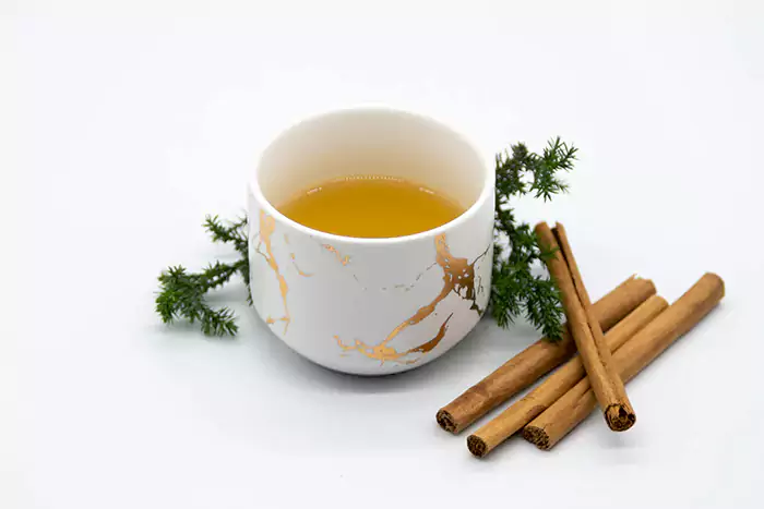 چای سبز با دارچین