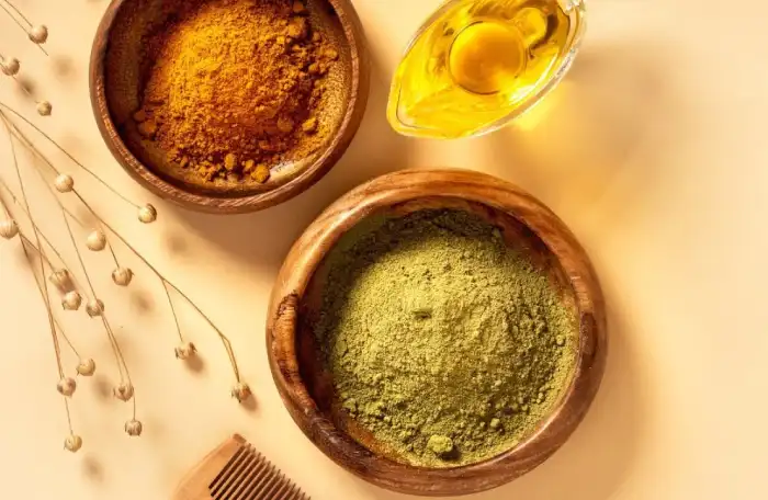 مزایای رنگ مو با حنا و زعفران