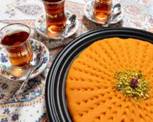 طرز تهیه حلوای شیر و زعفران