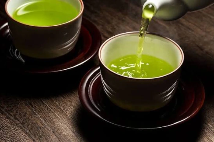 فواید چای سبز برای لاغری شکم و پهلو