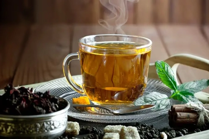 دمنوش چی برای گلو درد خوبه؟