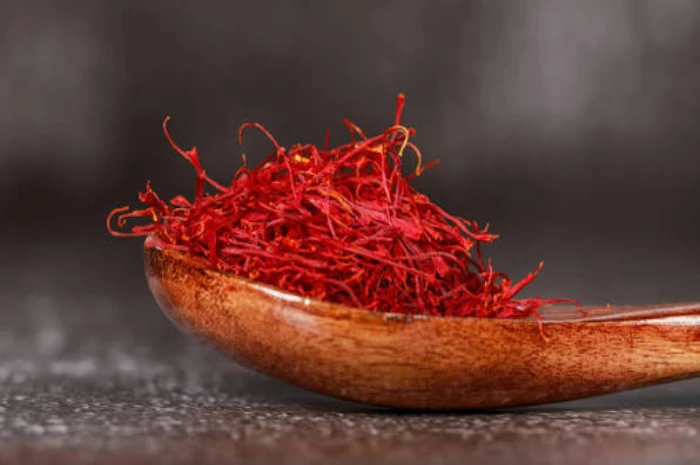 گلاب و زعفران برای اعصاب چه فوایدی دارد؟